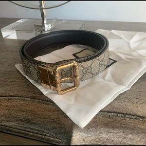 Gucci Reversible Supreme GG Belt womens
